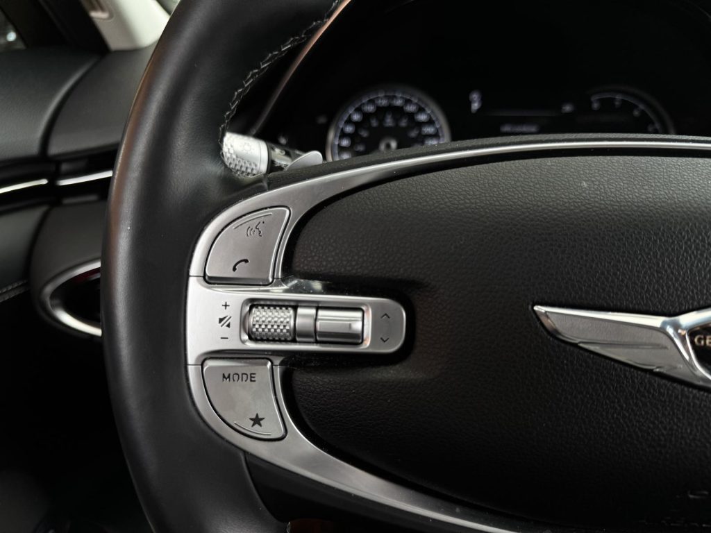 Genesis GV70 2022