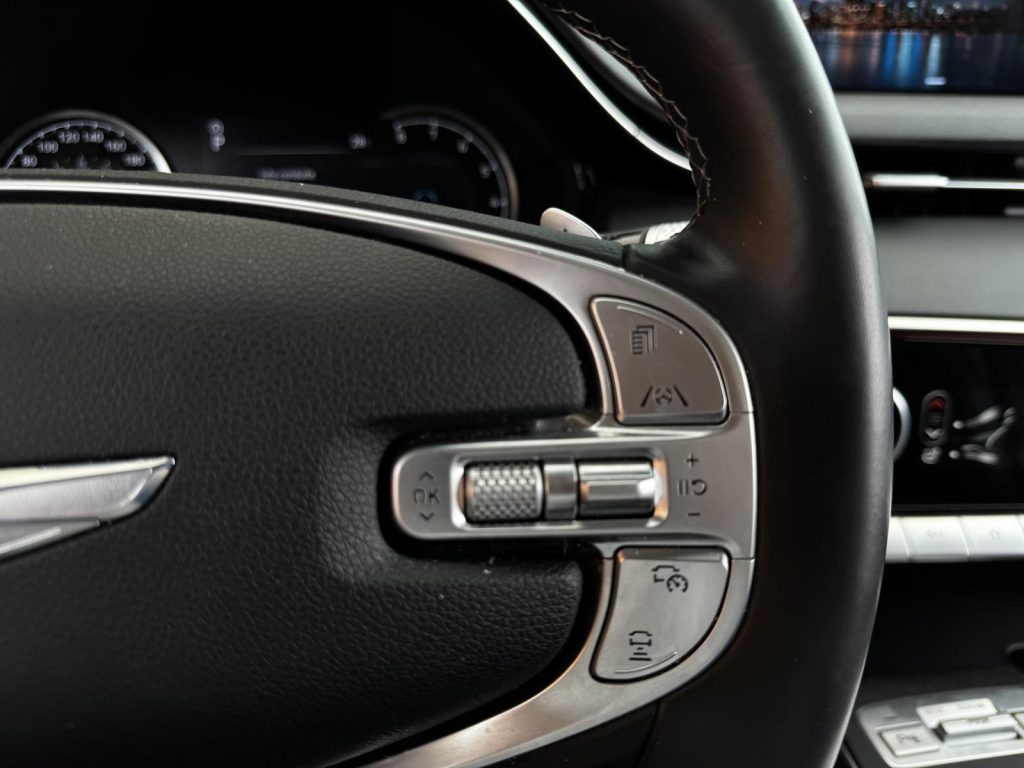 Genesis GV70 2022