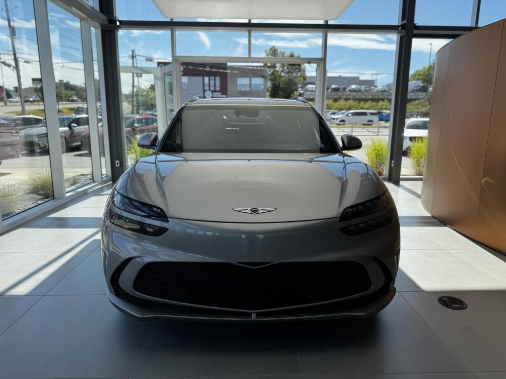 Genesis GV60 2023