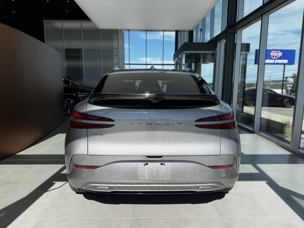 Genesis GV60 2023