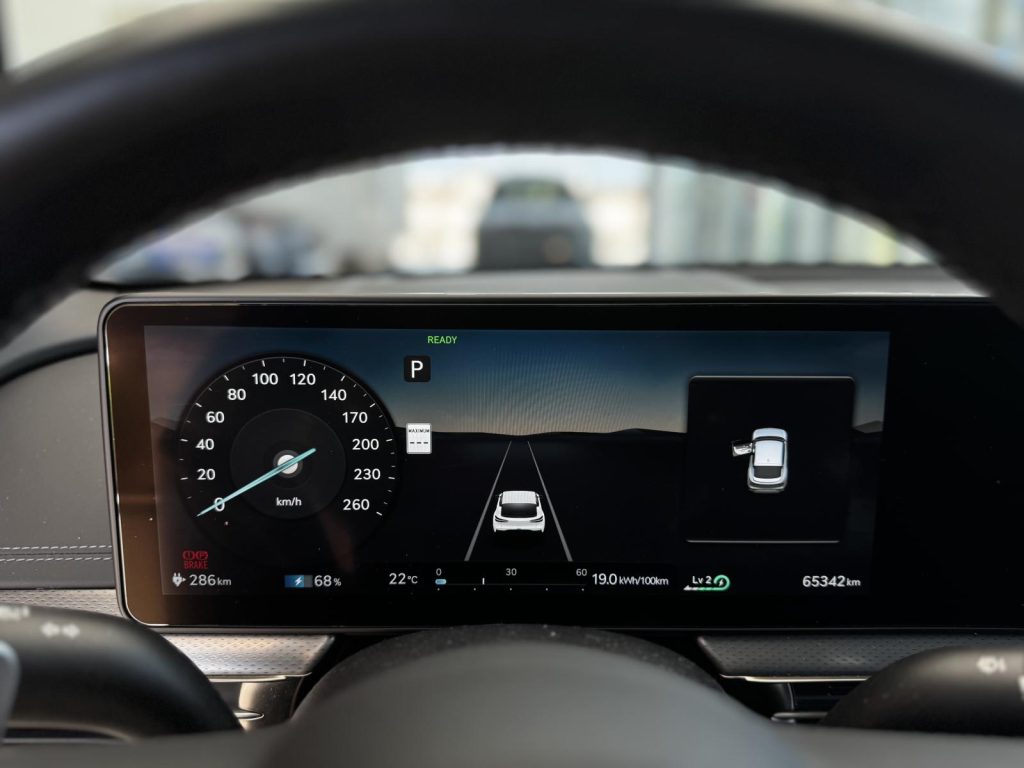 Genesis GV60 2023