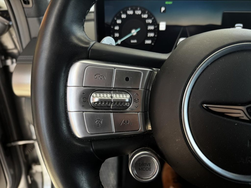 Genesis GV60 2023