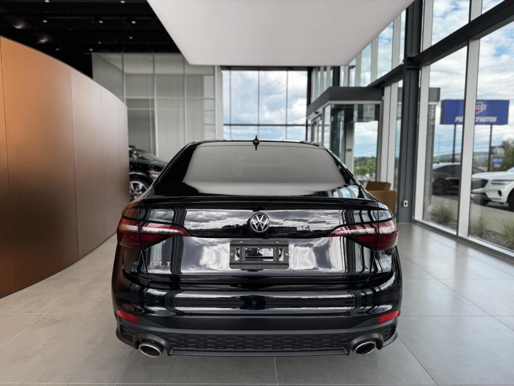 Volkswagen Jetta 2023