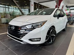 Nissan Versa 2023