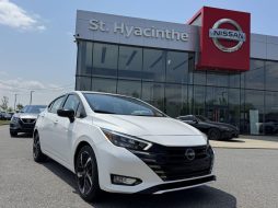 Nissan Versa 2023