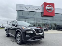 Nissan Rogue 2021
