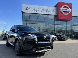 Nissan Pathfinder 2023