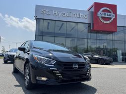 Nissan Versa 2024