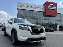 Nissan Pathfinder 2022