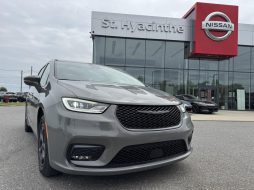 Chrysler Pacifica 2022
